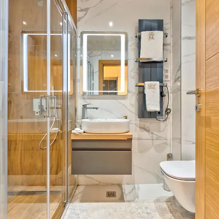 Queen Lidija * Zlatibor