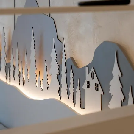 Queen Lidija Zlatibor