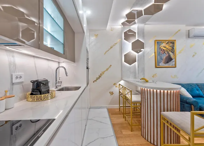 Apartment Queen Lidija *